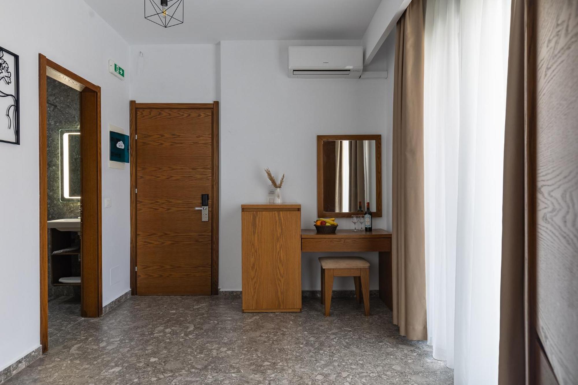 Hotel Center 3*